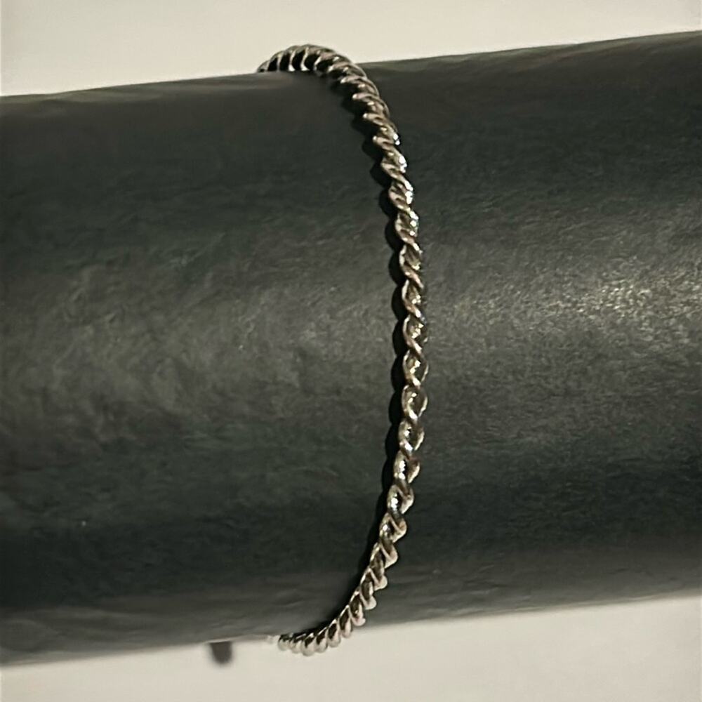 Women’s vintage dainty double‎ wire twisted silver bangle bracelet one size